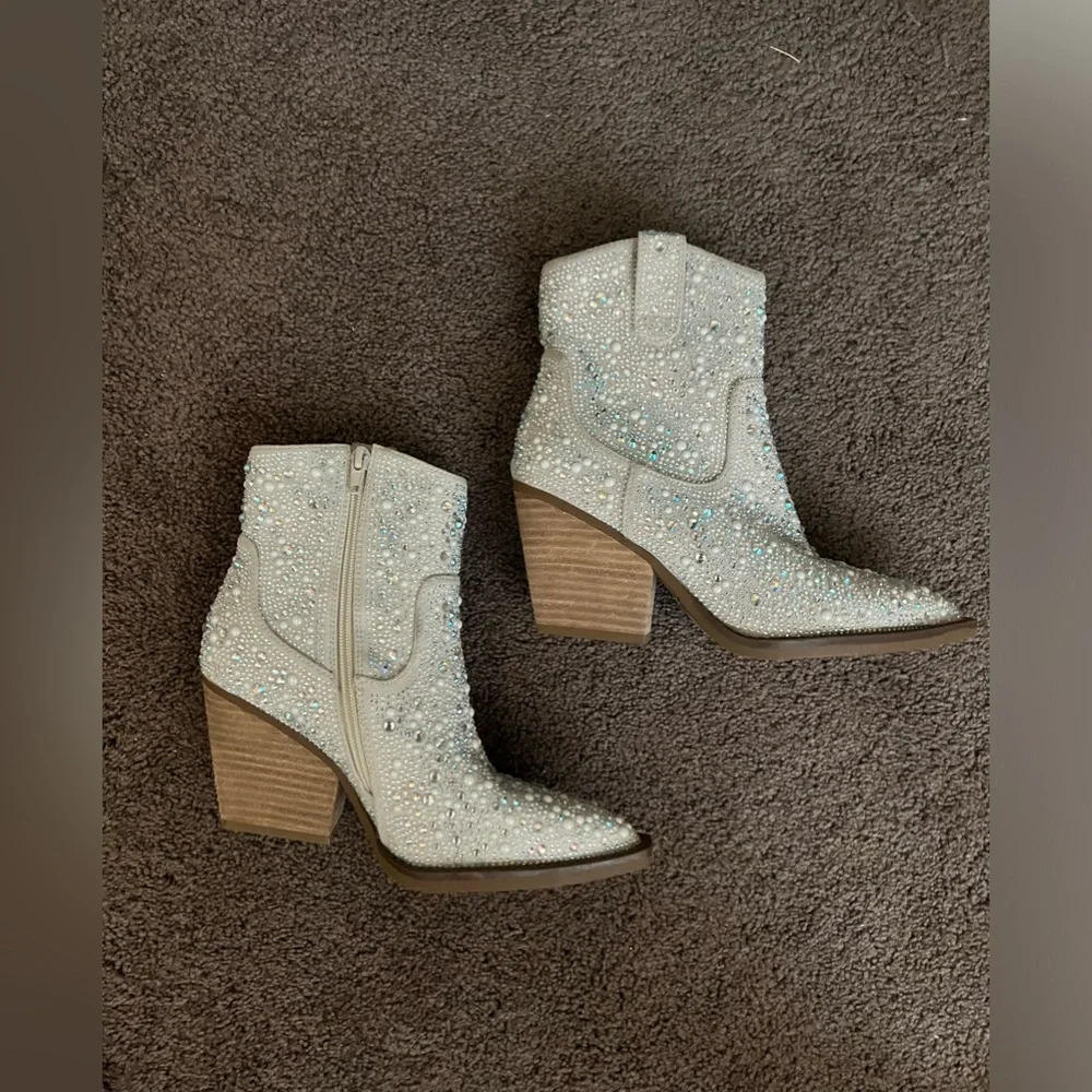 Kady Glitz Western Ankle Boot, Sz 7 NWOB - Picture 7 of 9